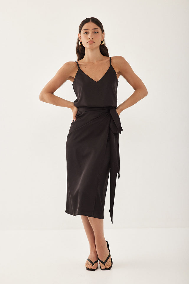 חצאית מעטפת מיאגי שחורה