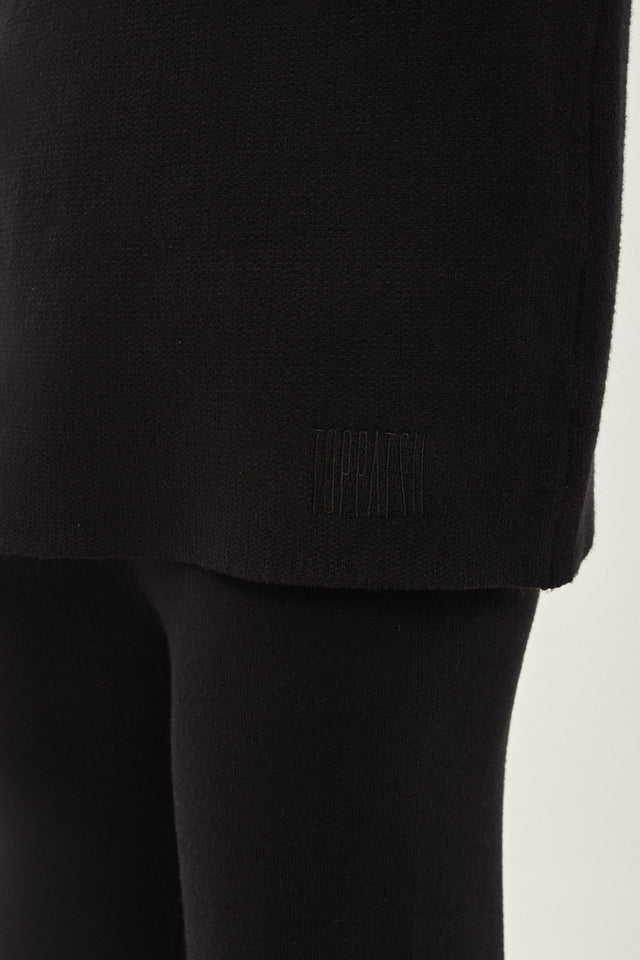 סוודר פרזנט שרוולים תפוחים פפלום שחור