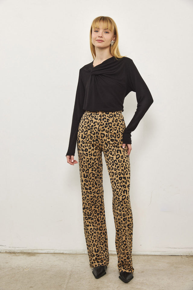 מכנסי מרין מודל מחויטים מנומרים