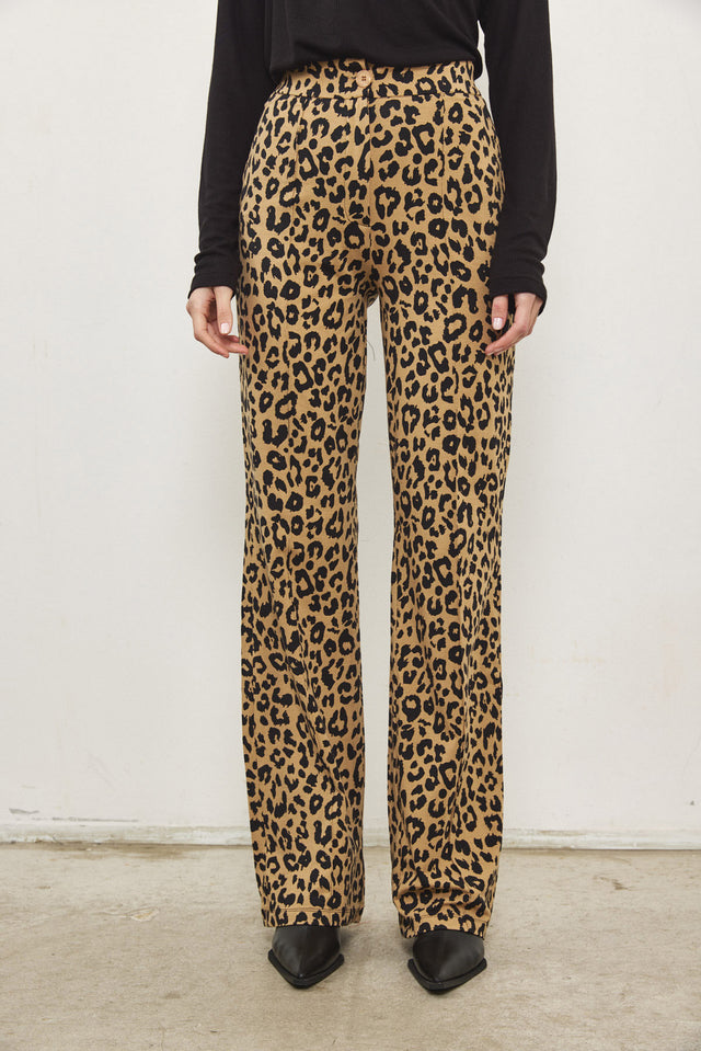 מכנסי מרין מודל מחויטים מנומרים