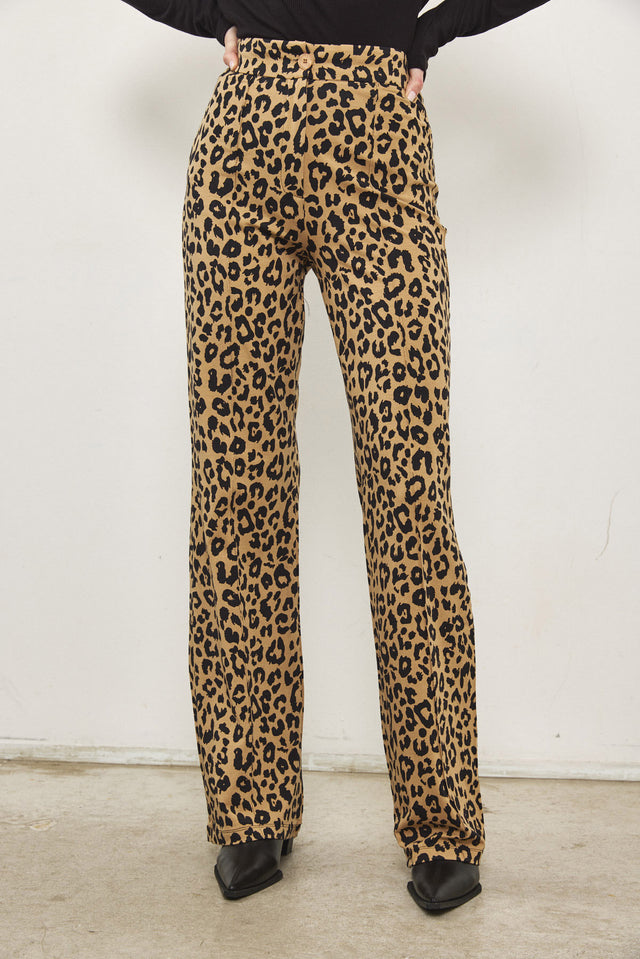 מכנסי מרין מודל מחויטים מנומרים