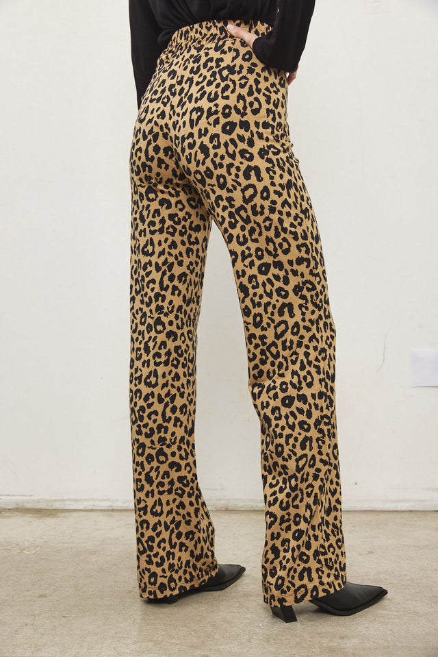 מכנסי מרין מודל מחויטים מנומרים