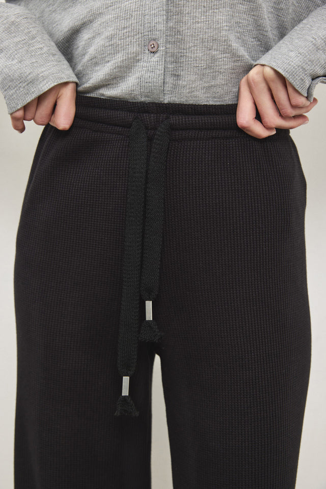 מכנסי אנט וופל שחורים