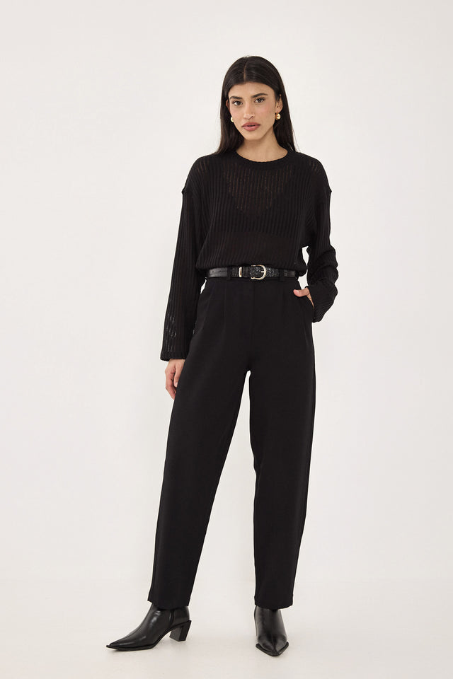 מכנסיים מחוייטים סינמון שחורים