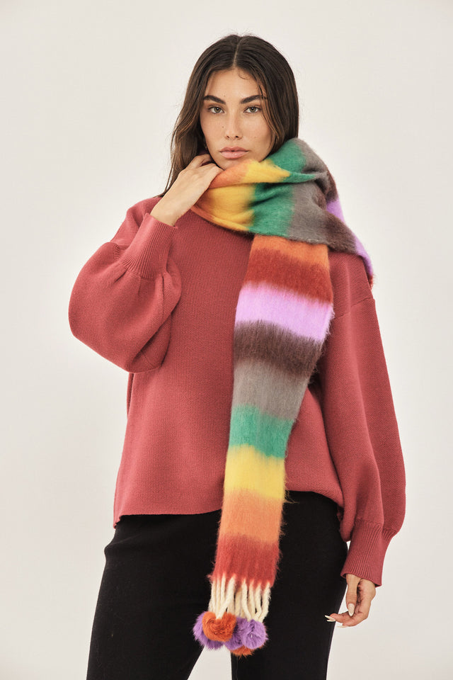 צעיף פונפונים קולורז