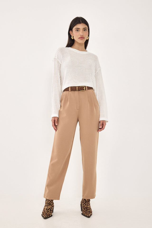 מכנסיים מחוייטים סינמון קאמל