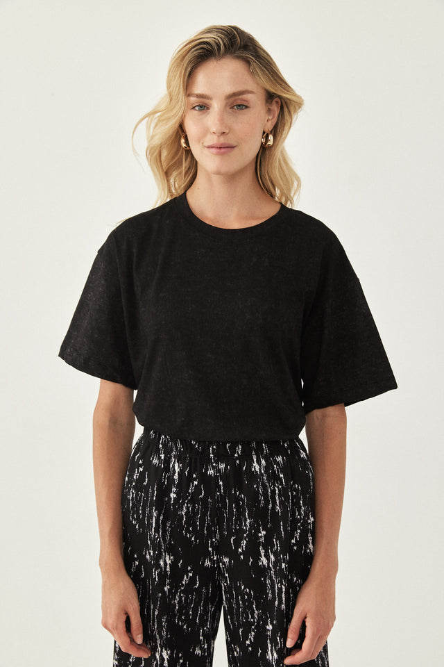 טישירט אוברסייז ווש שחורה