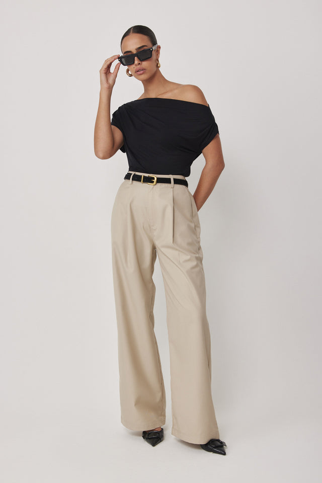 מכנסי פרצל מחוייטים מתרחבים בז'