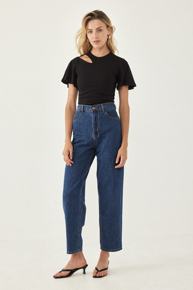 בגד גוף שחור קאט-אאוט שרוולי פעמון יאנה