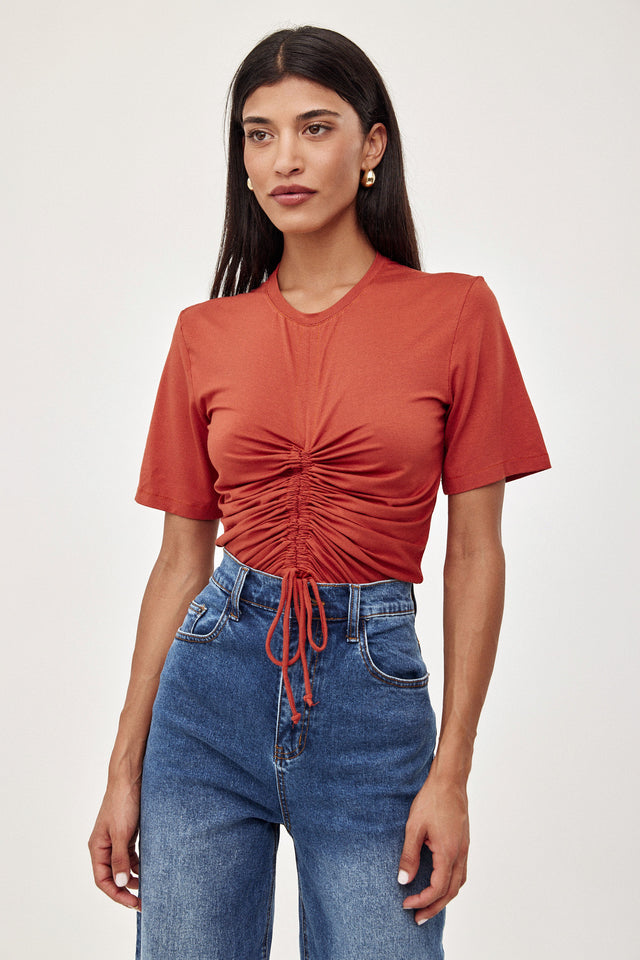 חולצת סילבי מסילה חוטים חמרה