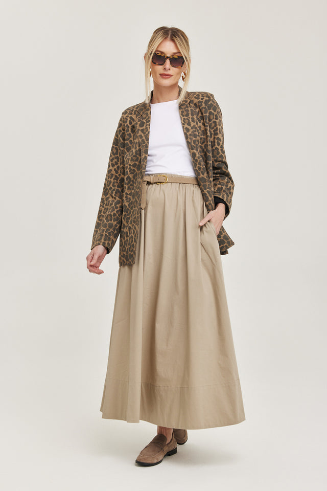 בלייזר מחוייט מנומר