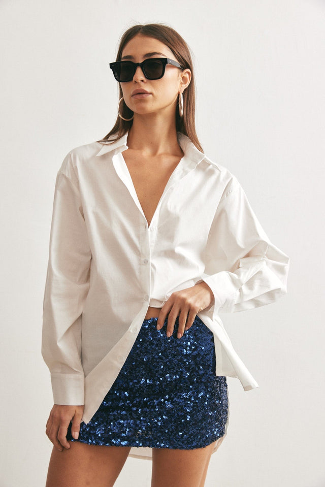 חולצה מכופתרת בויפרנד פטריס לבנה