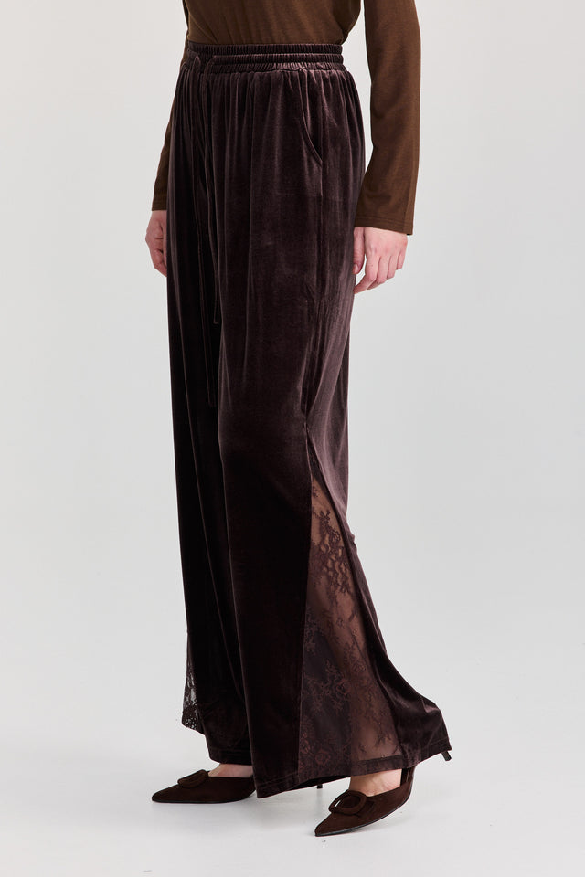 מכנסיים ספיריט מתרחבים גומי קטיפה משולש תחרה חום שוקולד