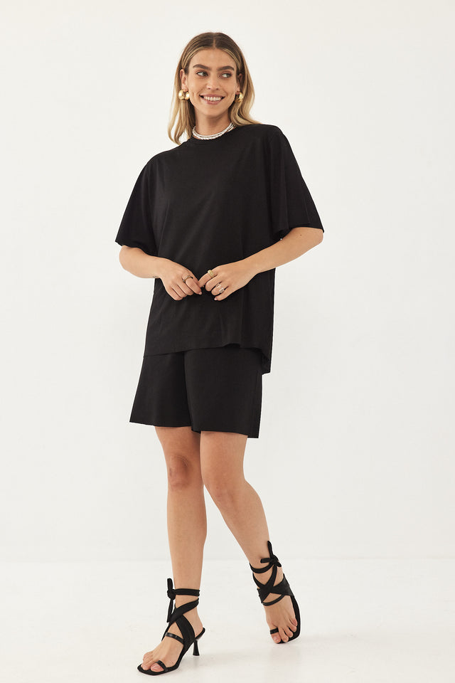 חולצת ריב ספיריט שרוולי פעמון כריות נשלפות שחורה