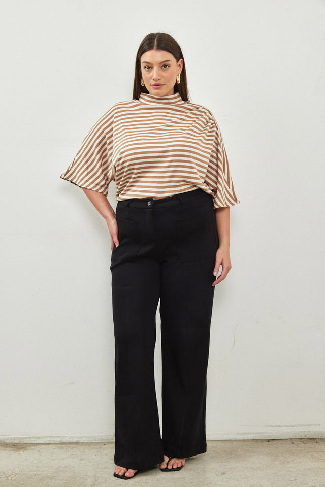 חולצת סול דיטייל כתף כיווצים פסים נייבי-לבן