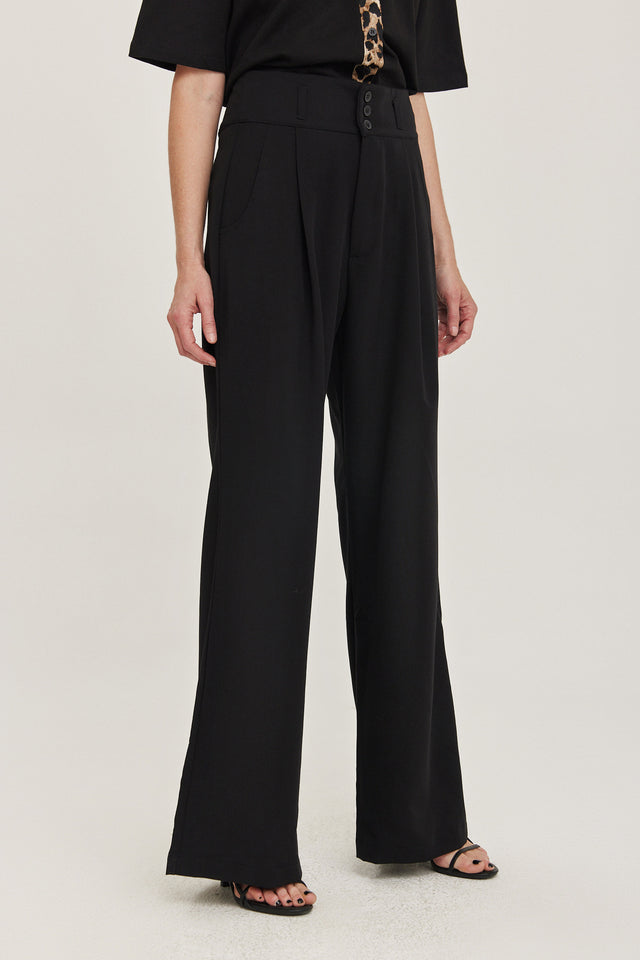 מכנסיים מחוייטים קרמבו חגורה רחבה קפלים שחורים