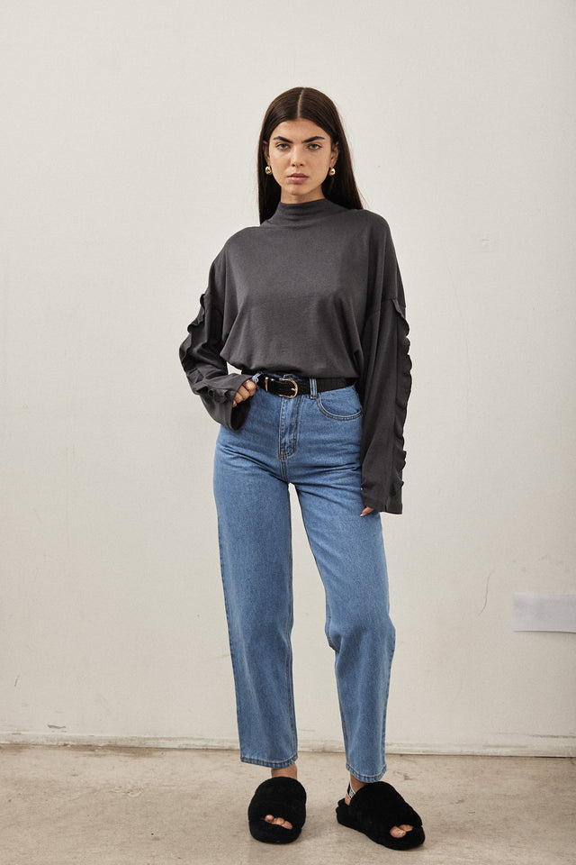 חולצת מיני גולף פפלום בשרוולים אפור