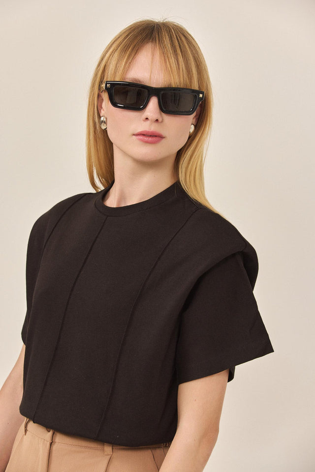 חולצת סוויט נרבירים שחורה