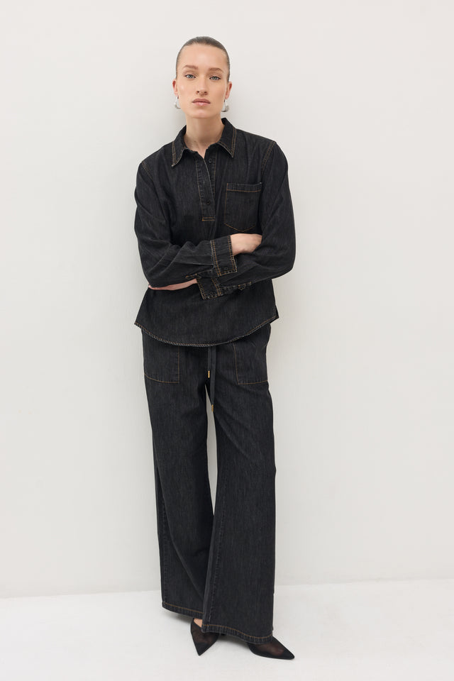 מכנסי ג'ינס זואי גומי במתניים וואש שחור