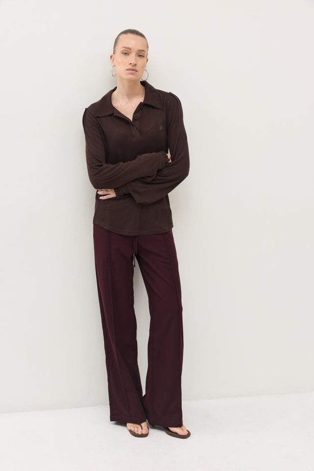 מכנסיים מחוייטים בריוש גומי בורגנדי