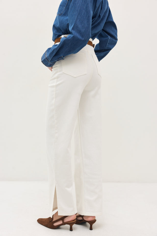 מכנסי ג'ינס גולדי ארוך דיטייל מפתח צדדי לבן