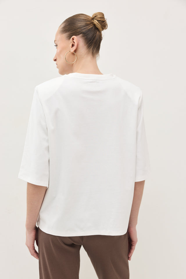 חולצת SPRING תחרה כריות כתפיים נשלפות לבנה