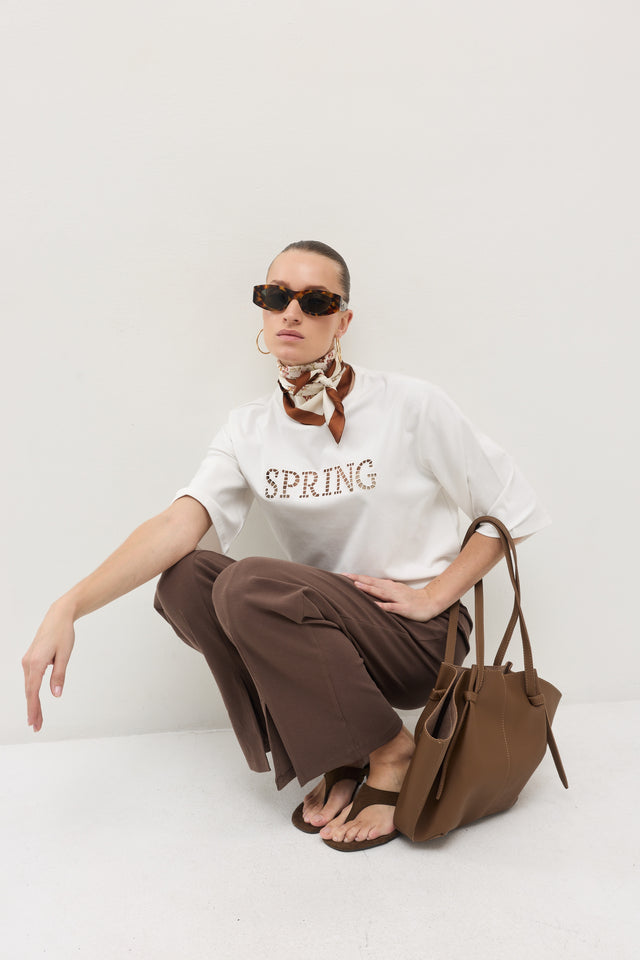 מטפחת סאטן משי פרחוני שמנת חום