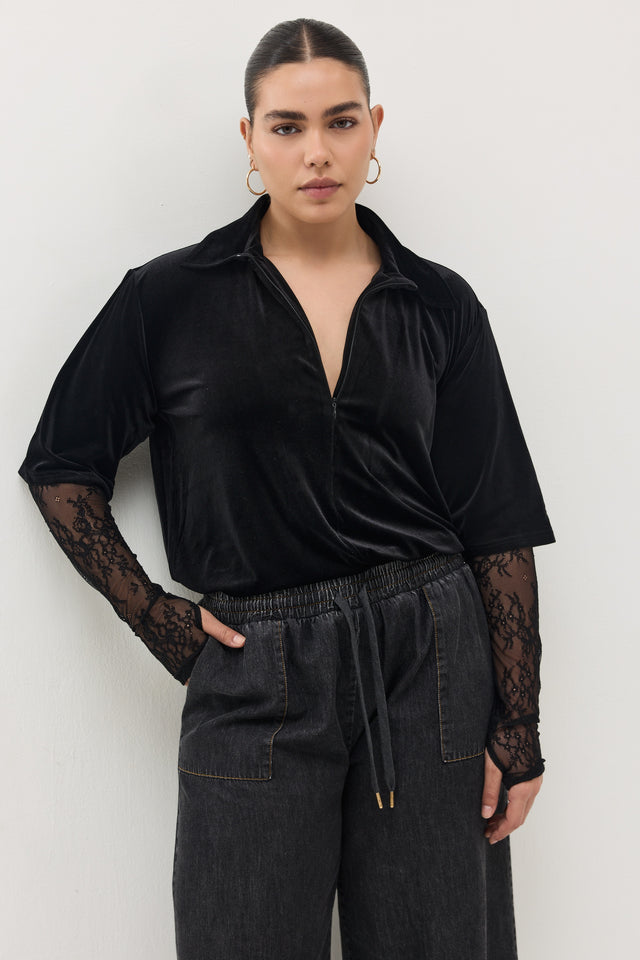 חולצת קטיפה ספרינג רול שרוולי תחרה שחורה