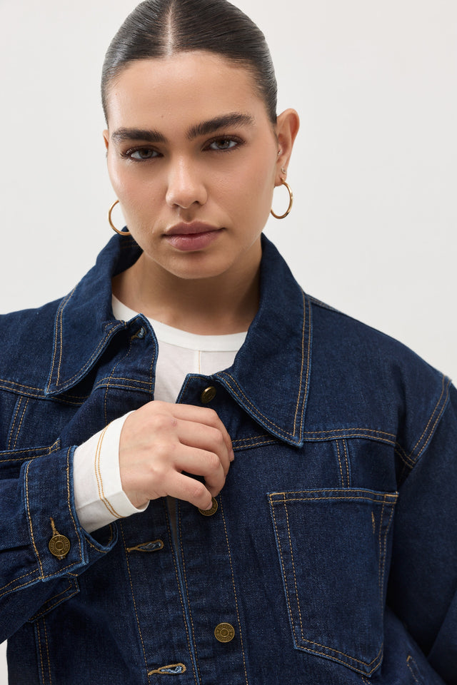 ז'קט ג׳ינס קאנולי תיפורים כחול כהה