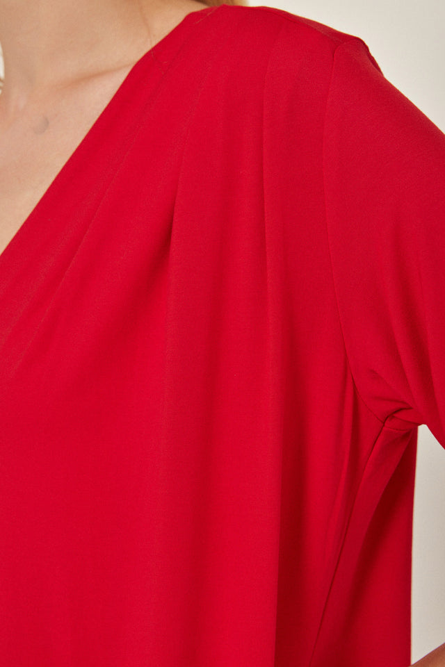 חולצת וי לייק כפלים מודל אדומה