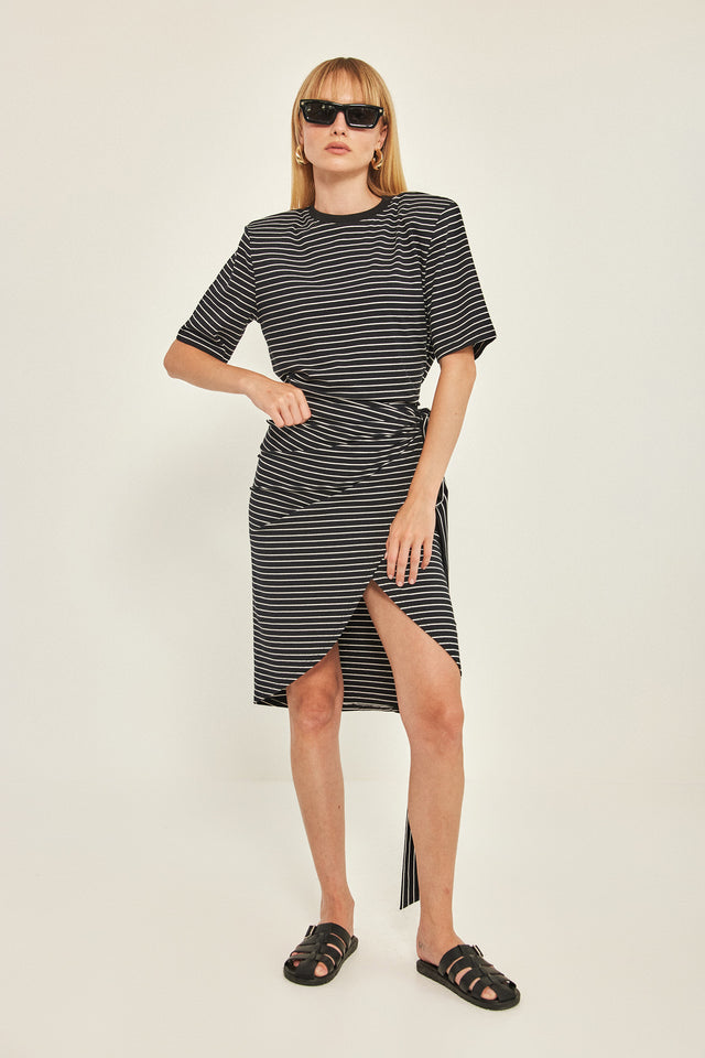 חולצת ברד אנד באטר כריות נשלפות פסים שחור לבן