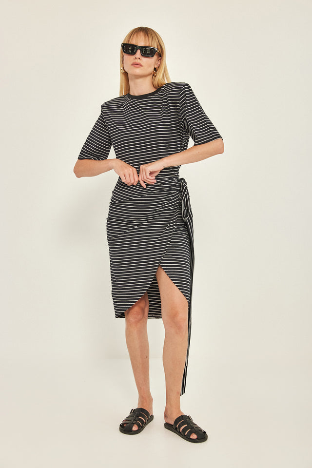 חולצת ברד אנד באטר כריות נשלפות פסים שחור לבן