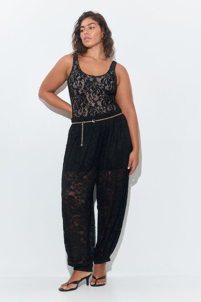 בגד גוף קראסט תחרה פרחים לבן
