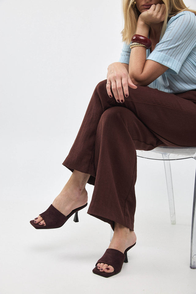 סנדלי מיול קאלו עקב זמש בורגנדי