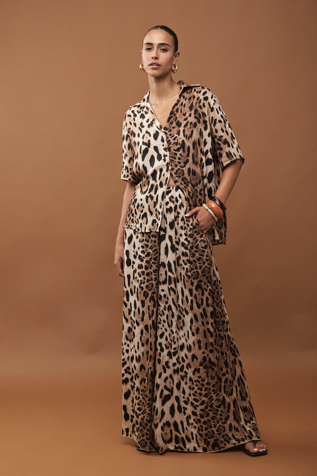 מכנסיים מתרחבים ריזורט גזרת A גומי וכיווצים מנומר