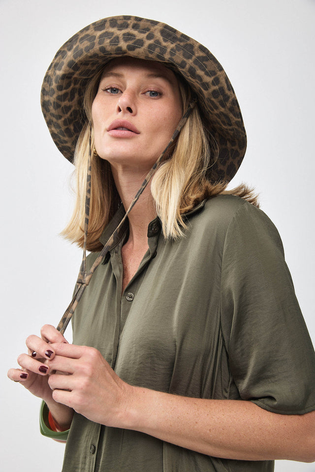 כובע באקט טופאצו מנומר