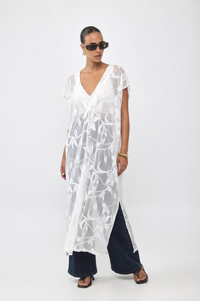 שמלת גלביה תחרה רשת מפתח וי פרחים שמנת