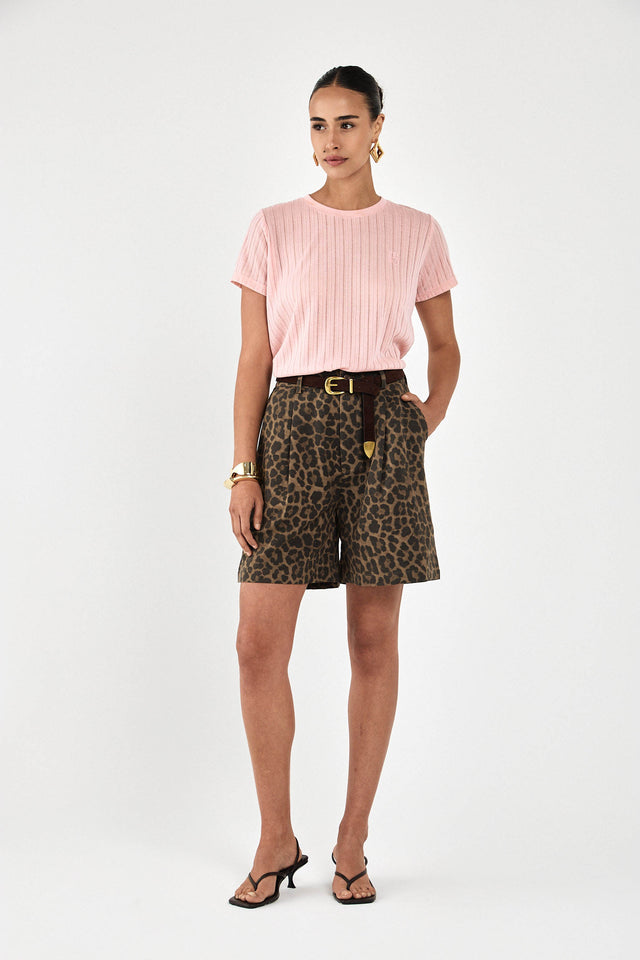 מכנסי ברמודה פרצל מחוייטים חום מנומר