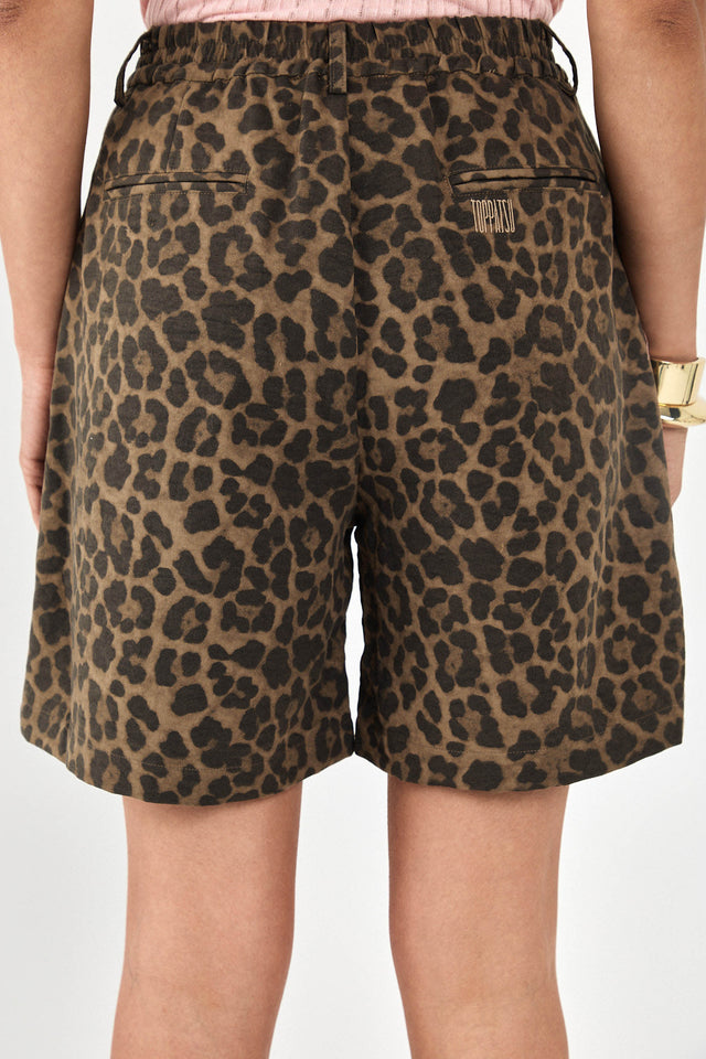 מכנסי ברמודה פרצל מחוייטים חום מנומר