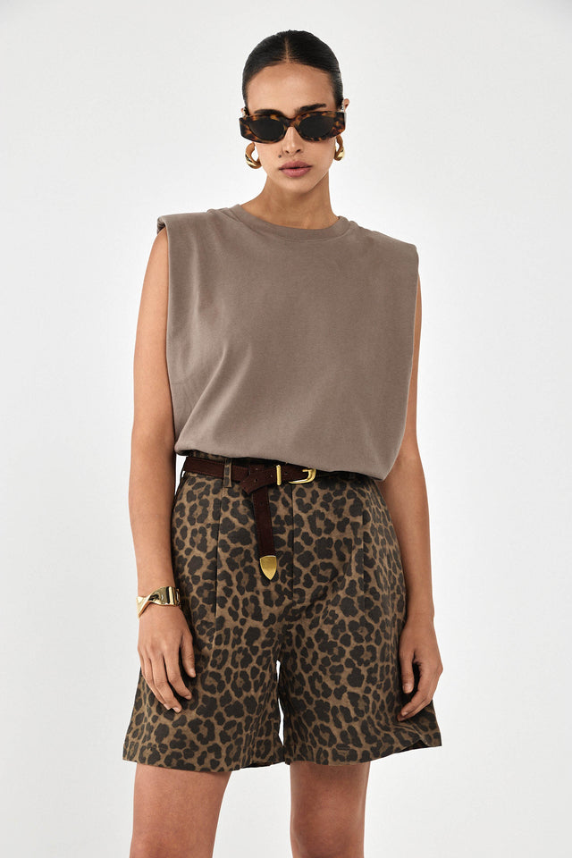 חולצת קנדי ללא שרוולים כריות כתפיים קאמל