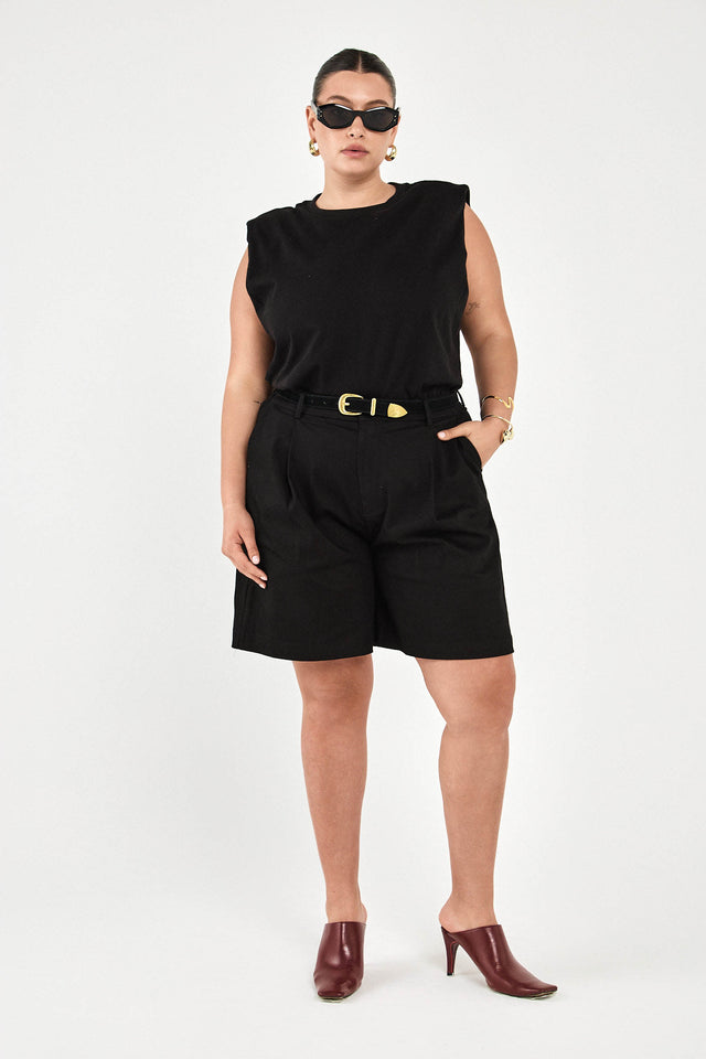 חולצת קנדי ללא שרוולים כריות כתפיים קאמל