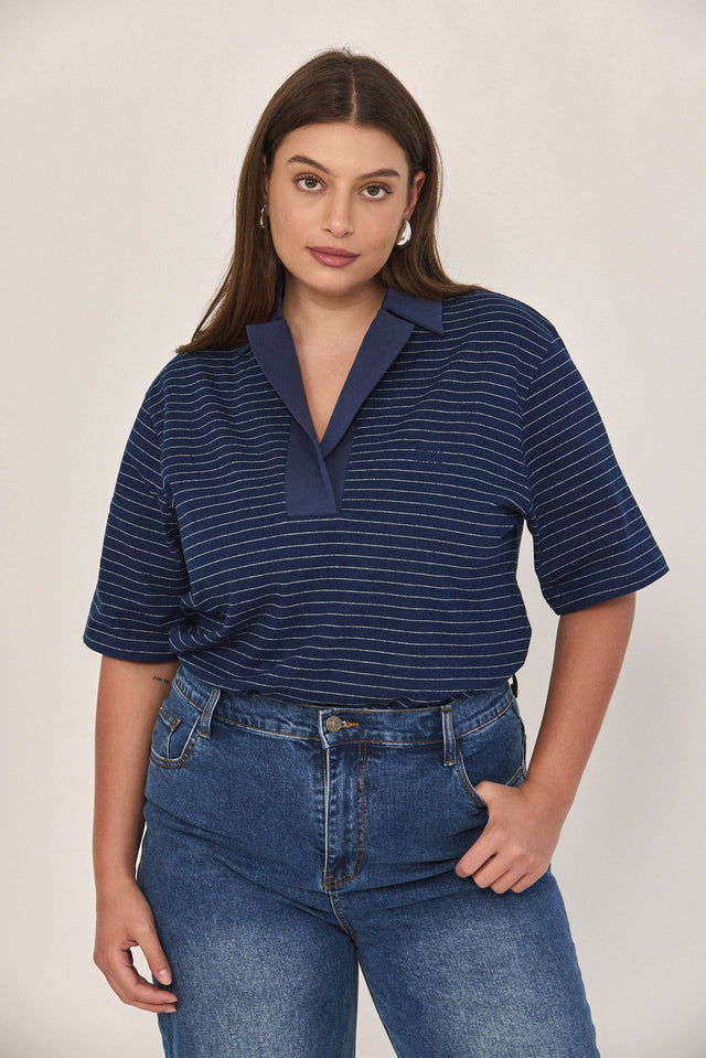 חולצת פולו סטייטמנט פסים נייבי לבן