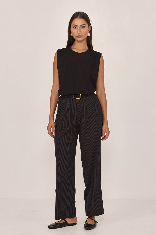 גופיית סאנשיין נירבירים שחורה