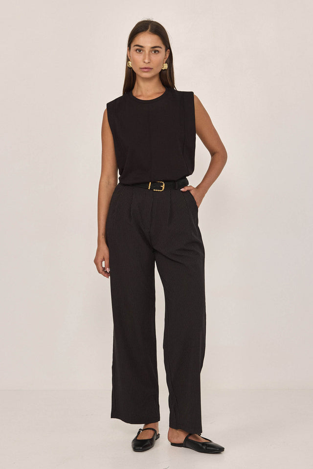 גופיית סאנשיין נירבירים שחורה