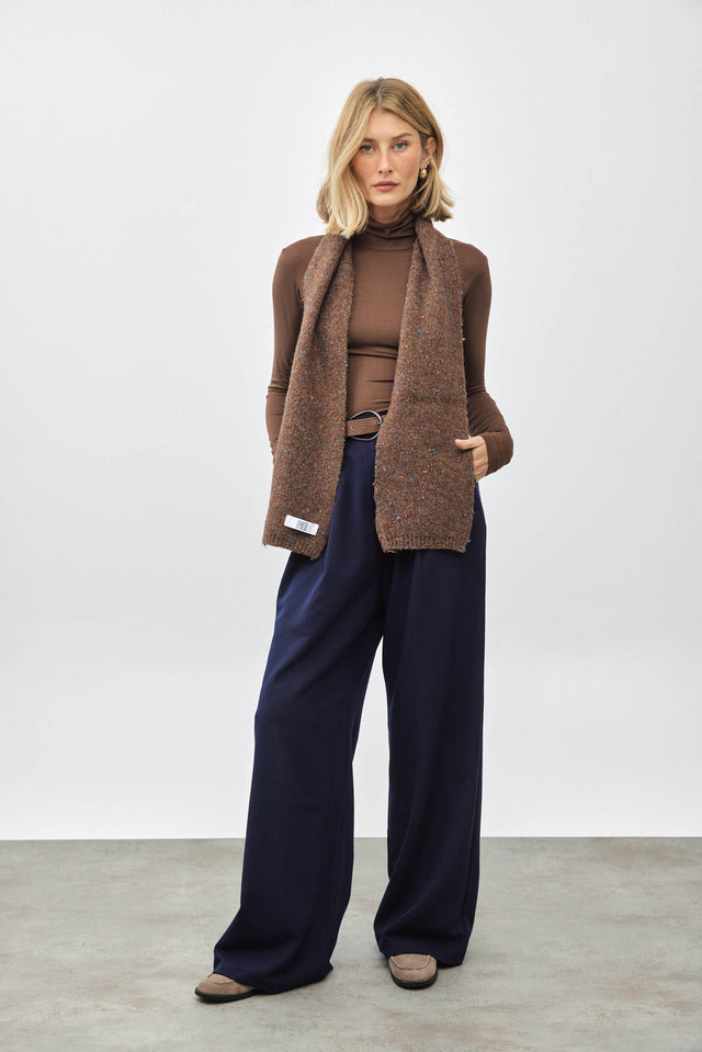 חולצת גולף וואסאבי מודל חומה