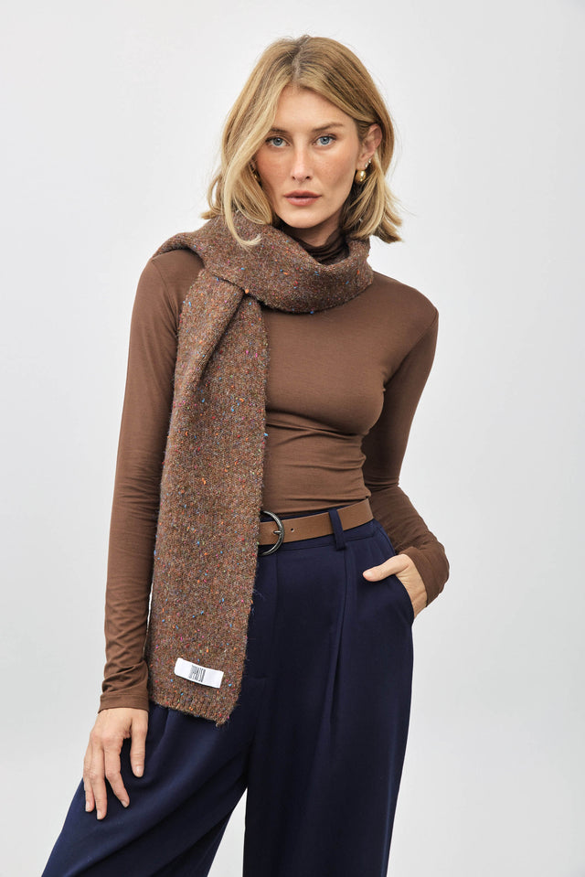 חולצת גולף וואסאבי מודל חומה