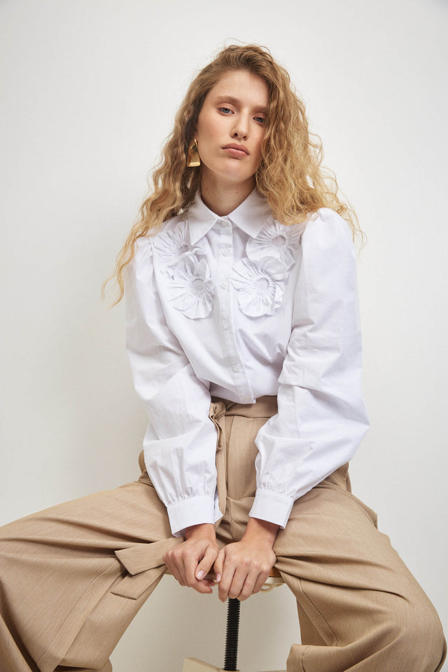 מכנסיים מחוייטים חגורת קשירה קאמל