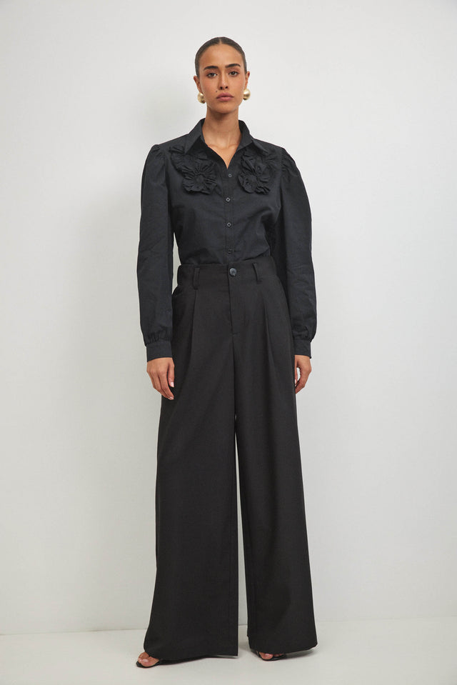 מכנסיים מחוייטים חגורת קשירה שחורים