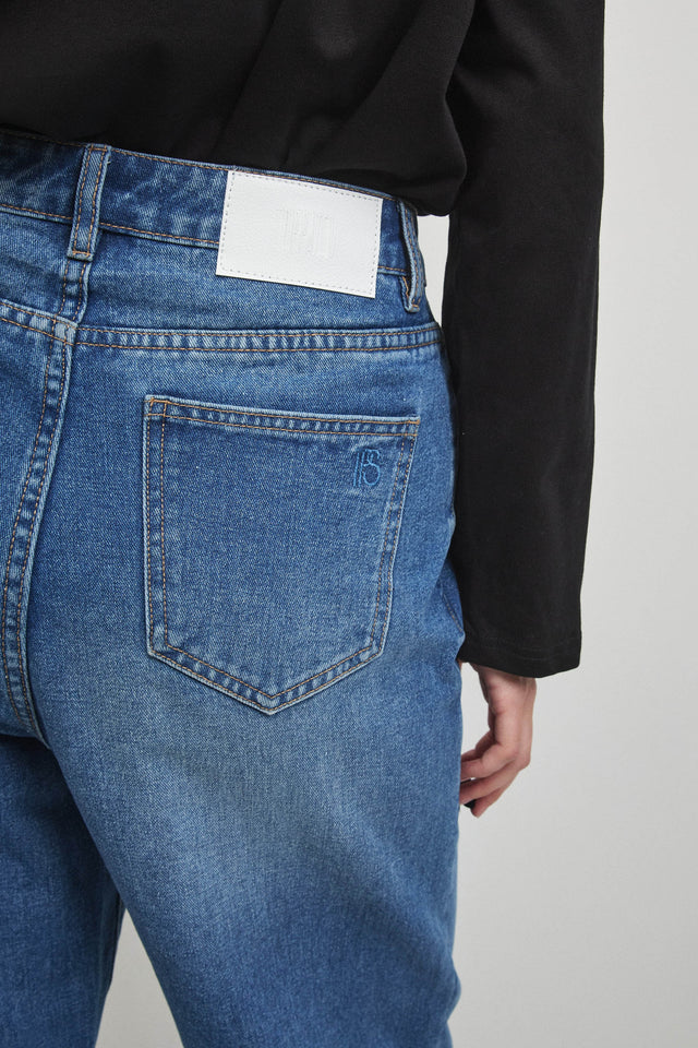 מכנסי ג'ינס פלוראל וואש כחול