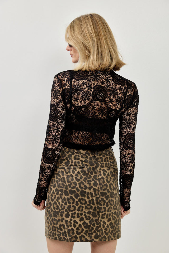 חולצת תחרה פלורל שחורה